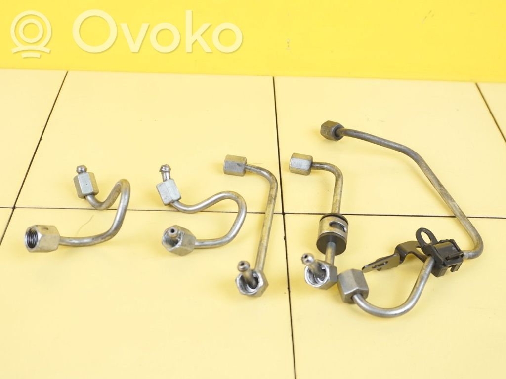 Hyundai i40 Fuel injector supply line/pipe 