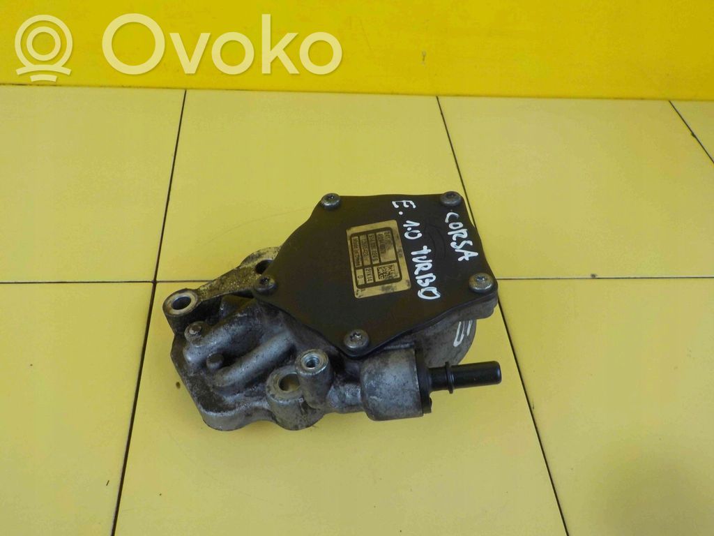Opel Corsa E Vacuum pump 