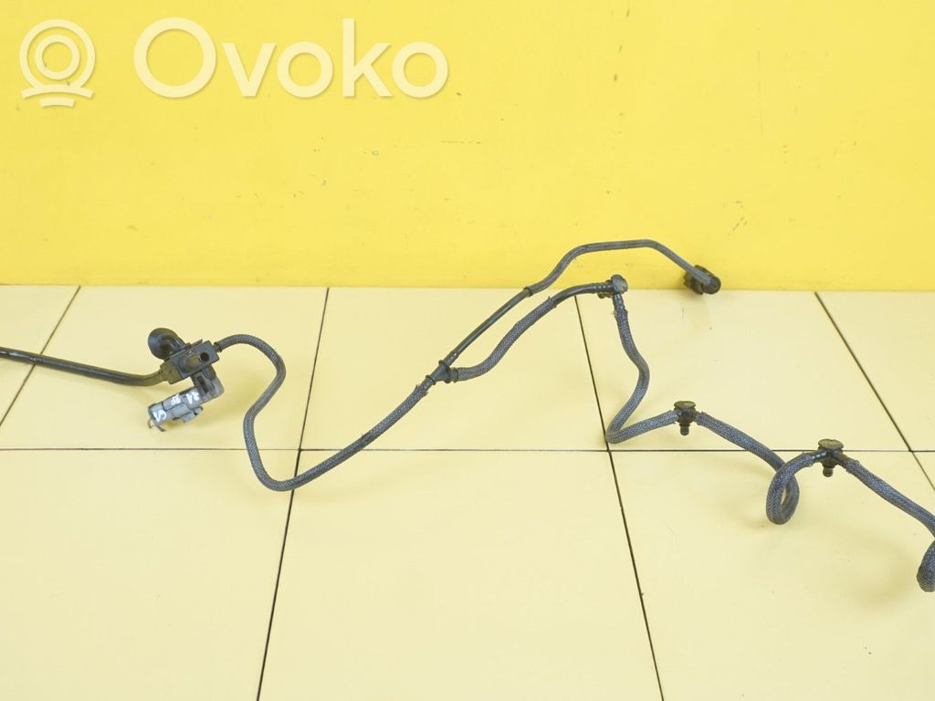 Renault Master II Fuel line pipe 