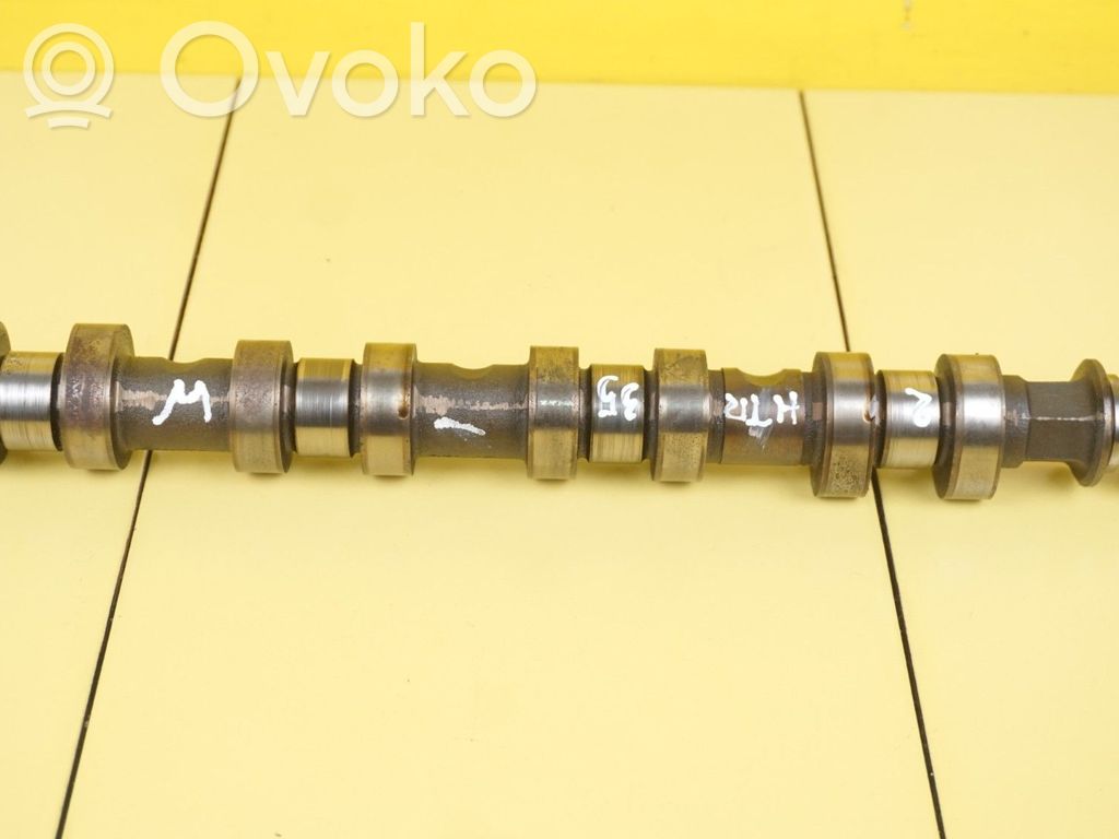 Opel Corsa E Paskirstymo velenėlis 
