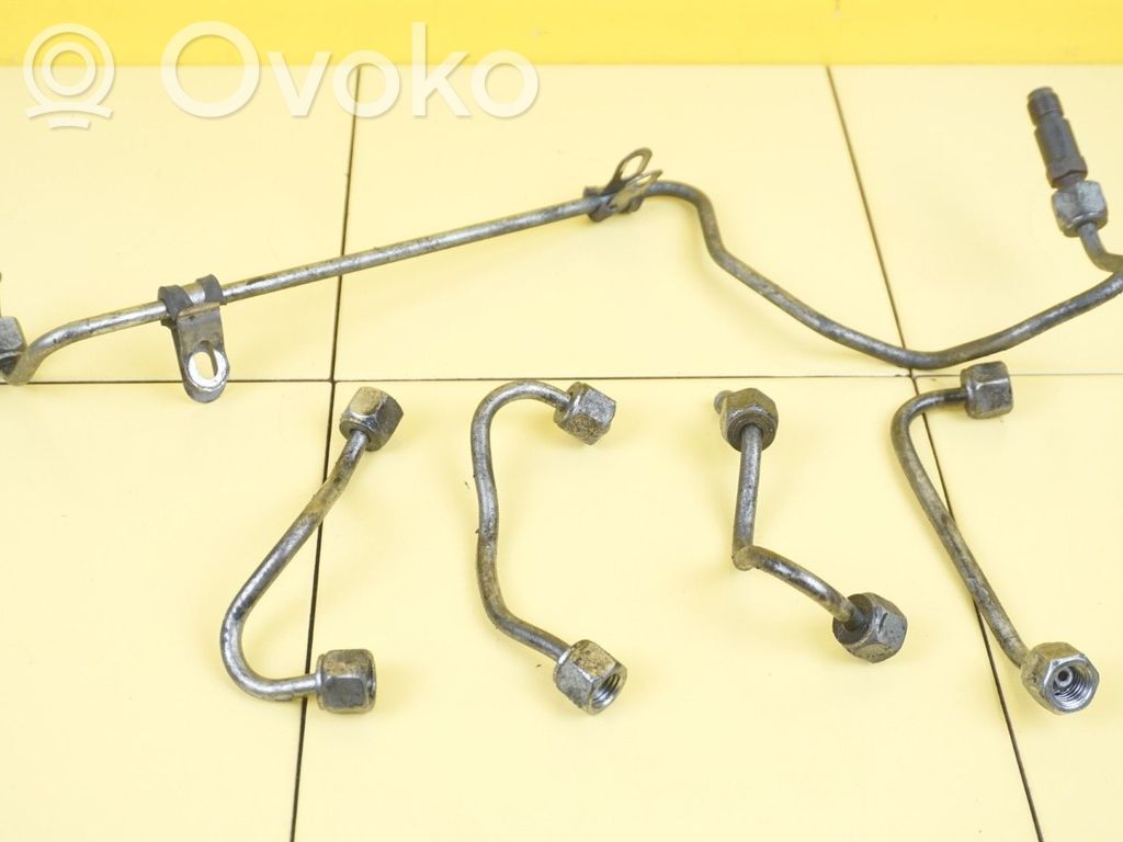 Ford Transit Custom Fuel injector supply line/pipe 