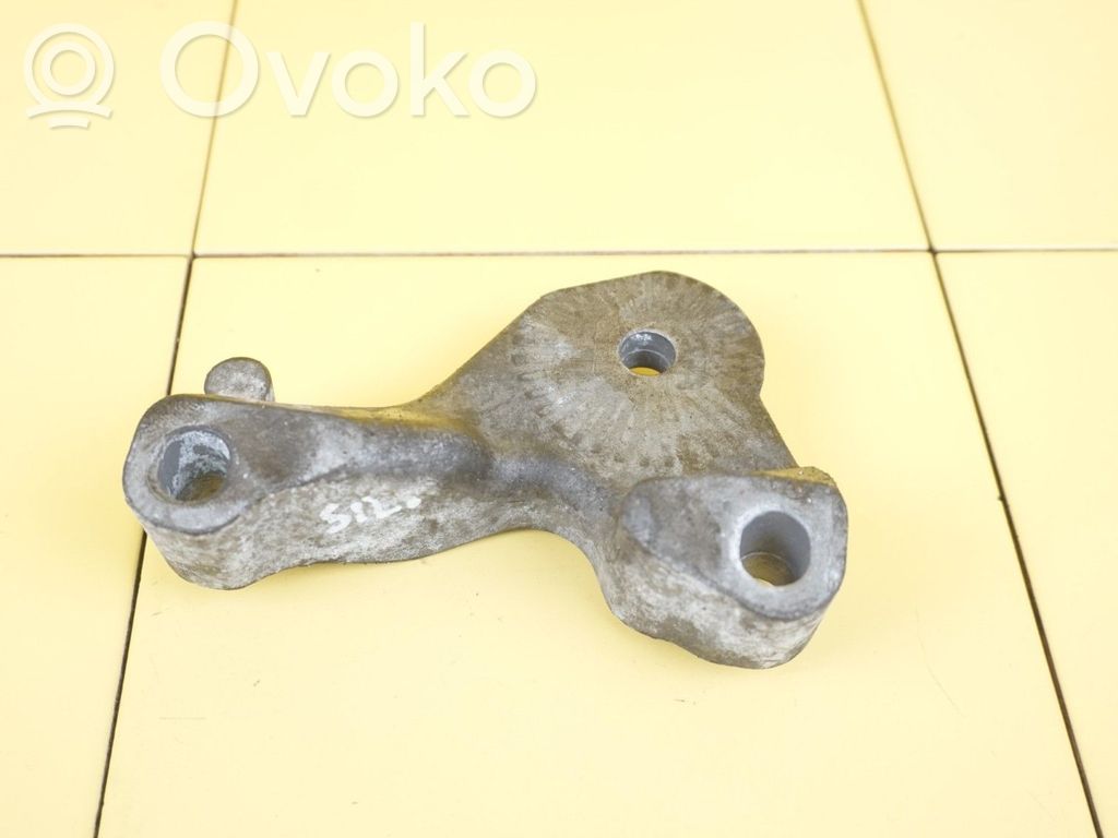 Ford Fiesta Variklio tvirtinimo kronšteinas 