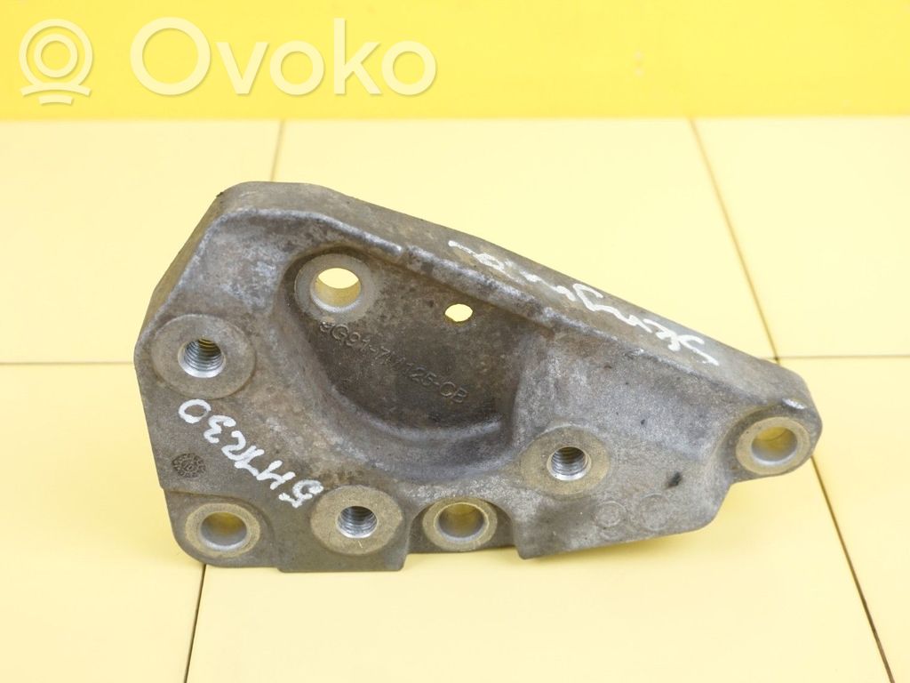 Volvo S60 Vaihdelaatikon kannake 