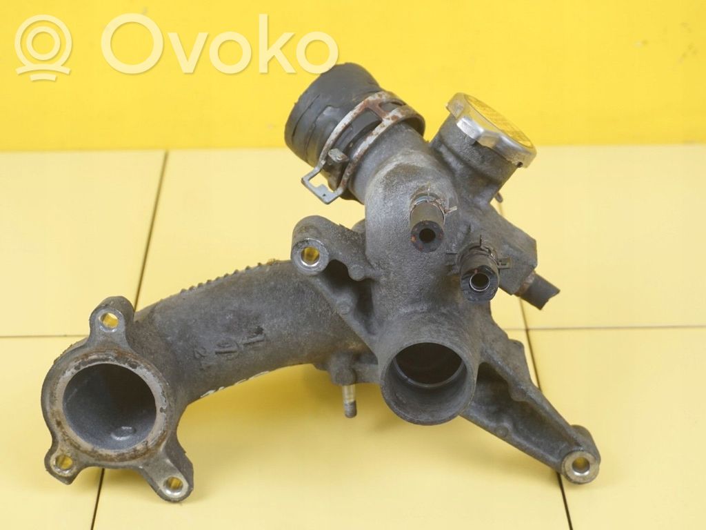 Lexus IS 220D-250-350 Termostat / Obudowa termostatu 