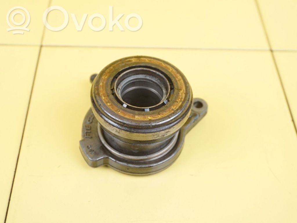 Kytkimen apusylinteri   31258380,D5204T7,27,3HTR14