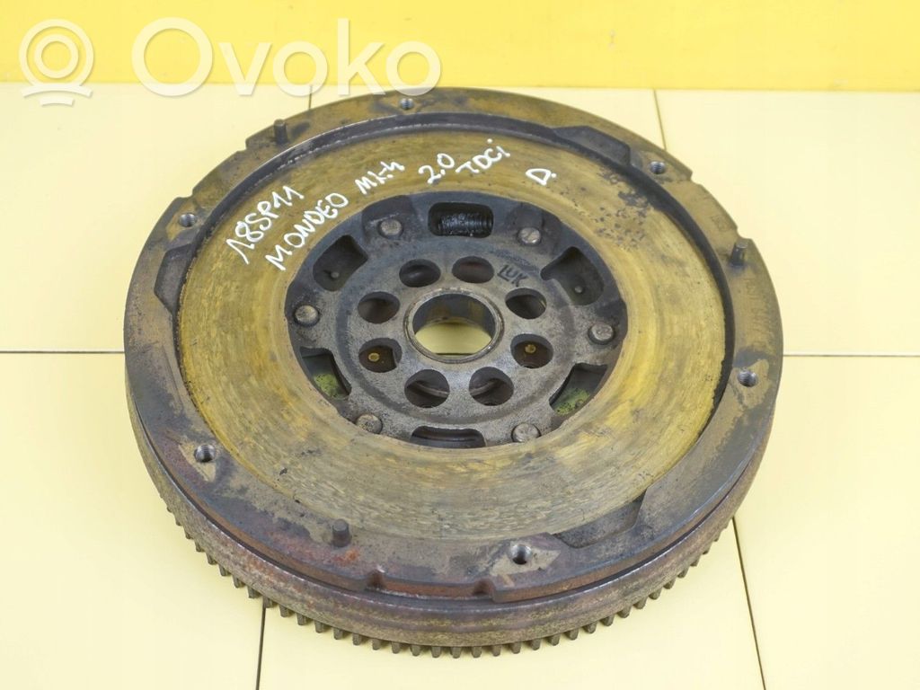 Ford Mondeo MK IV Kaksoismassavauhtipyörä 