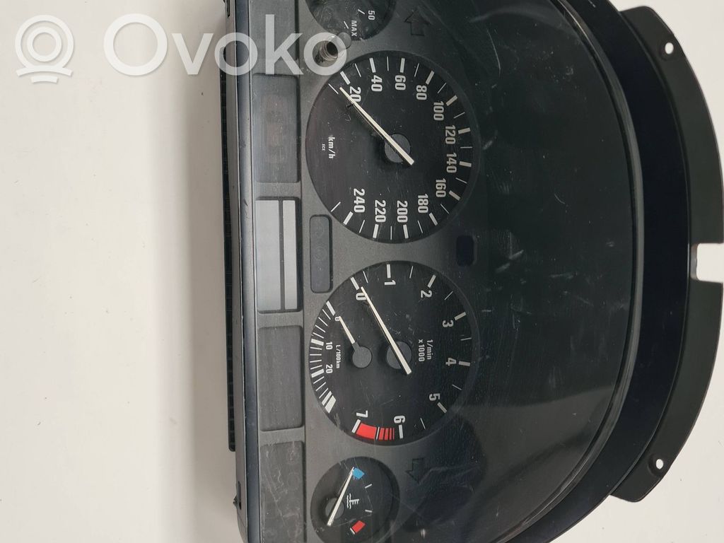 BMW 5 E39 Geschwindigkeitsmesser Cockpit 
