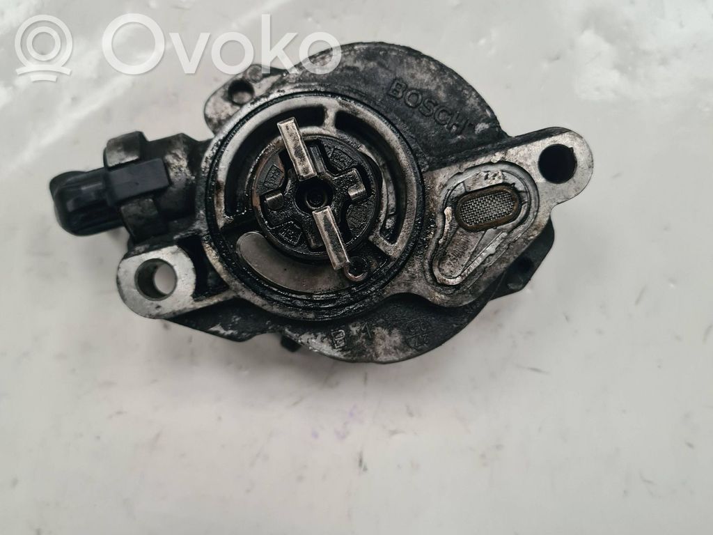 Vacuum pump   D1562A,16080