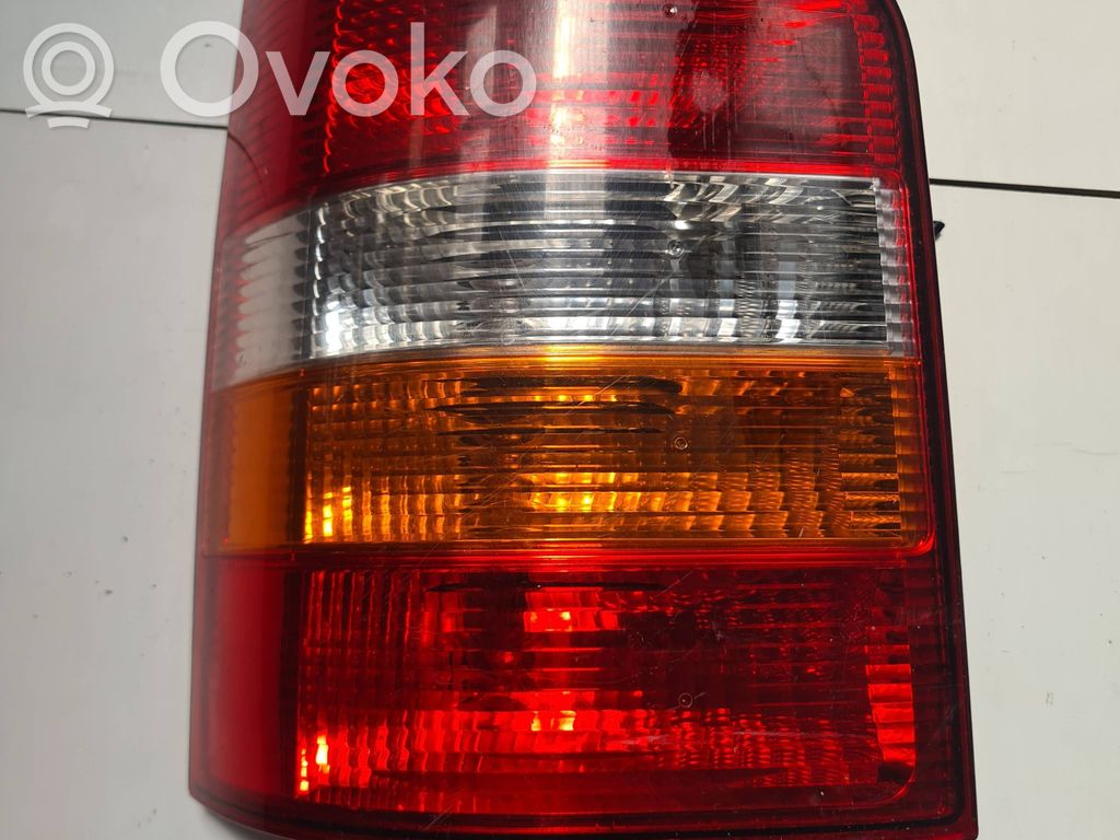 Lampa tylna   7H0945257A