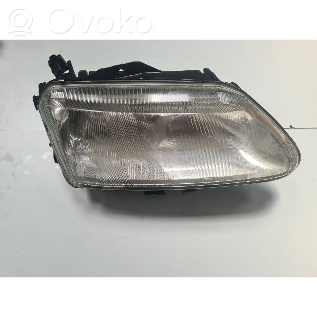 Renault Laguna I Phare frontale 