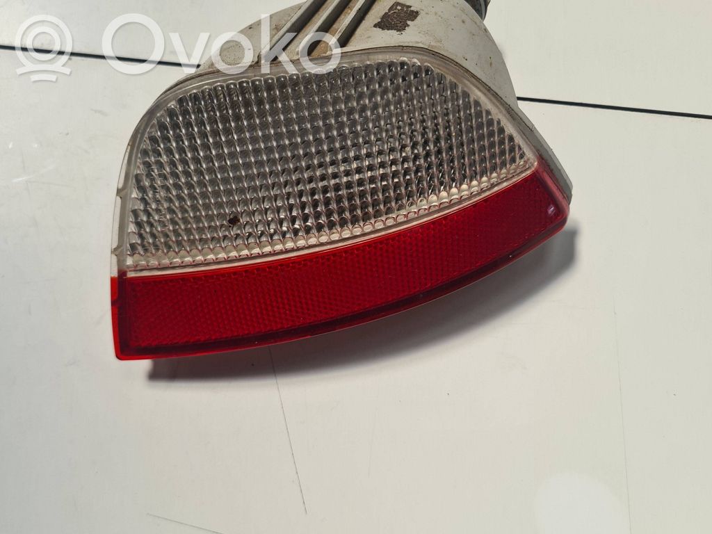 Ford Focus Miglas lukturis aizmugurē 