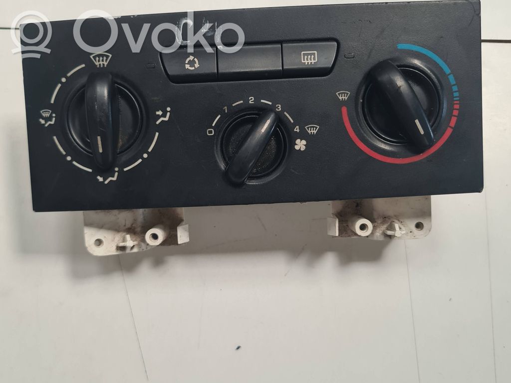 Citroen C4 I Climate control unit 