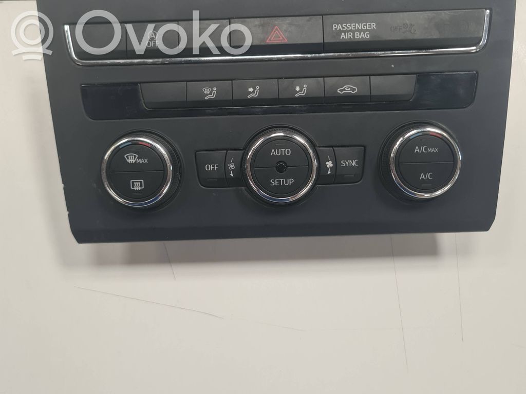 Seat Leon (5F) Climate control unit 