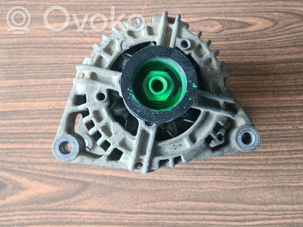 Opel Astra H Generator/alternator 