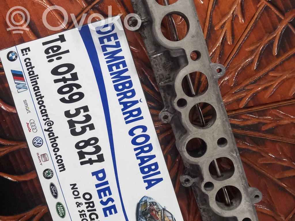 Colector de admisión   90500932