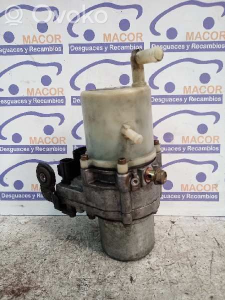 Mazda 3 I Ohjaustehostimen pumppu 