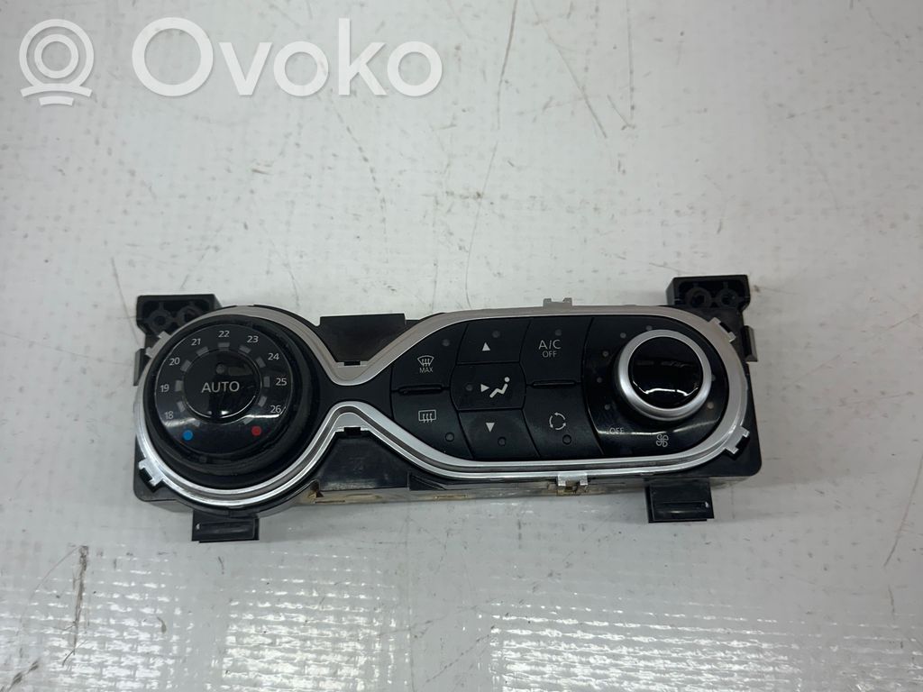 Renault Sandero I Climate control unit 