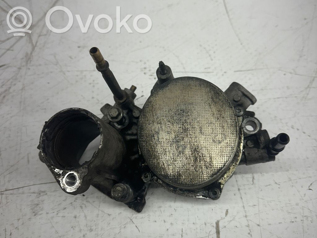 Vacuum pump   8K2Q2A451