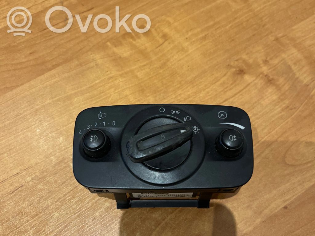 Ford Mondeo MK IV Light switch 