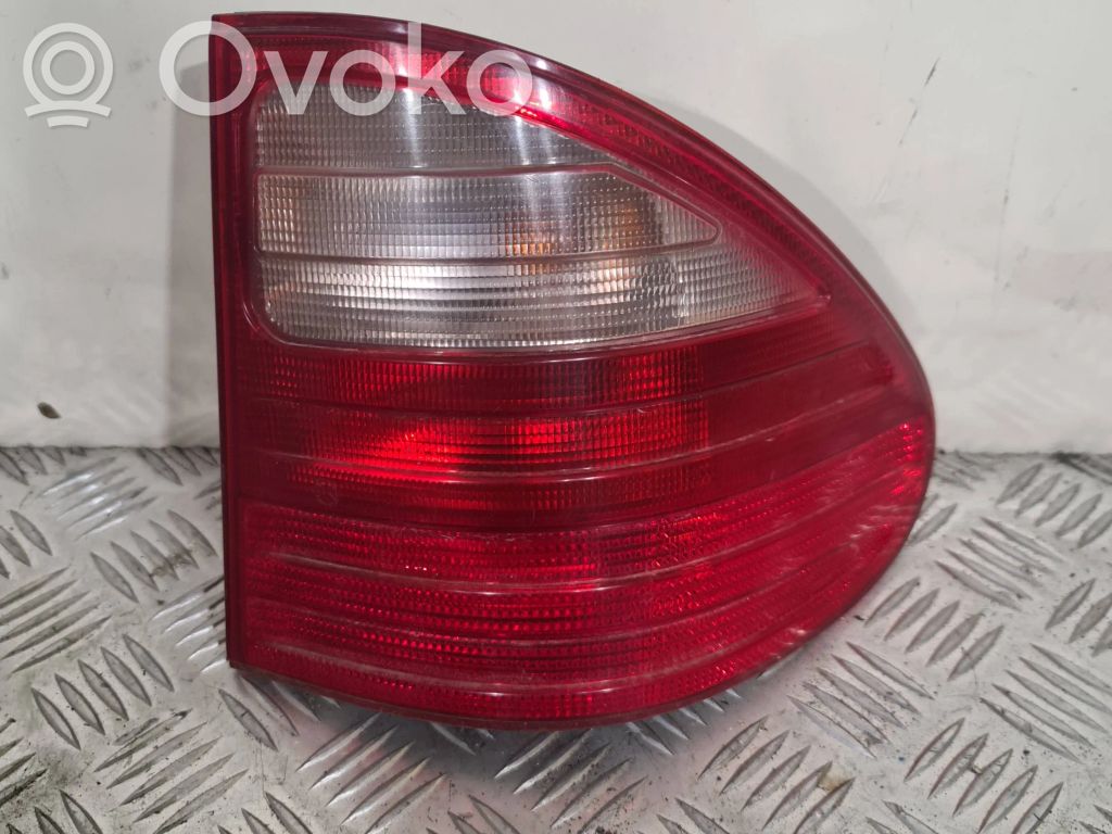 Mercedes-Benz E W210 Takavalot 