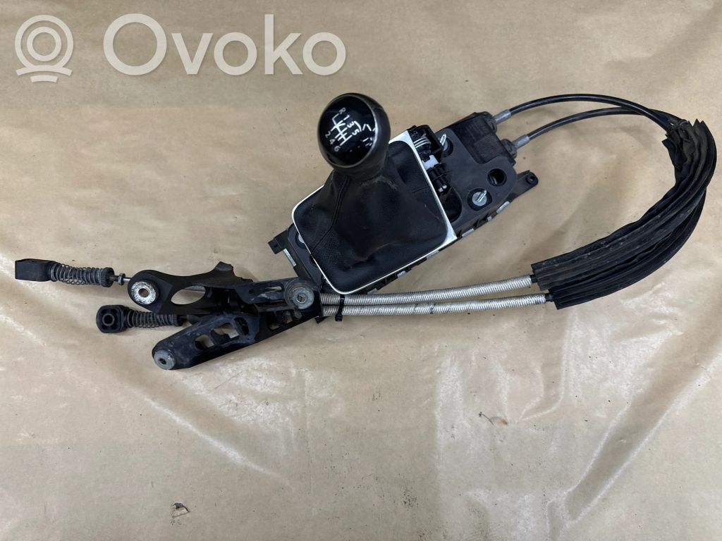 Volkswagen Golf VII Pavarų perjungimo mechanizmas (kulisa) 