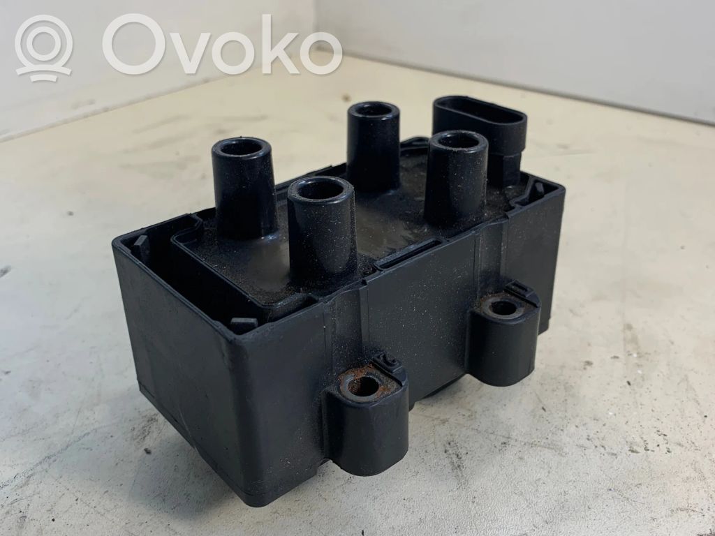 Renault Clio III High voltage ignition coil 
