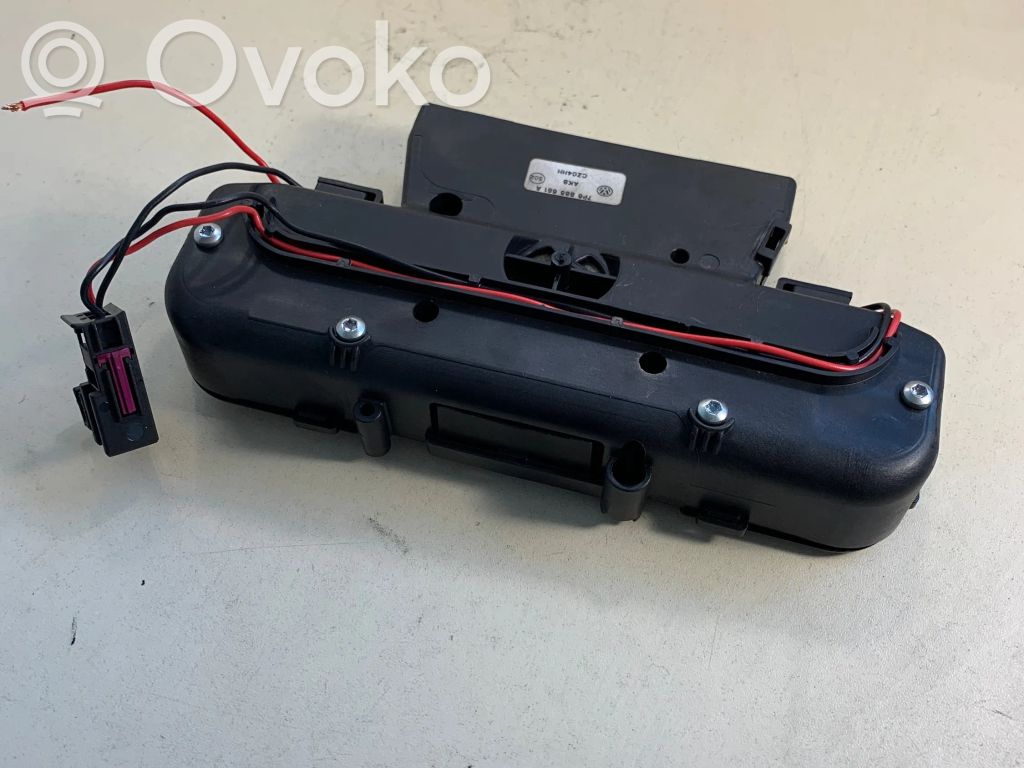 Inne części wnętrza samochodu   7P6885681A