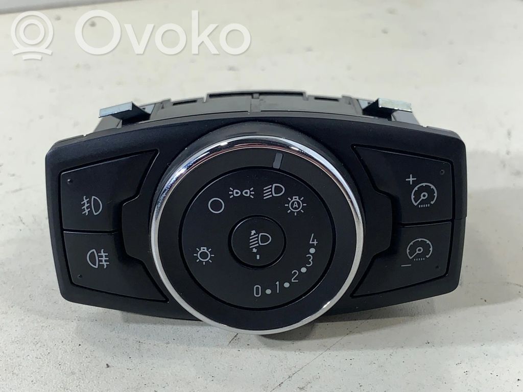 Ford Focus Light switch 