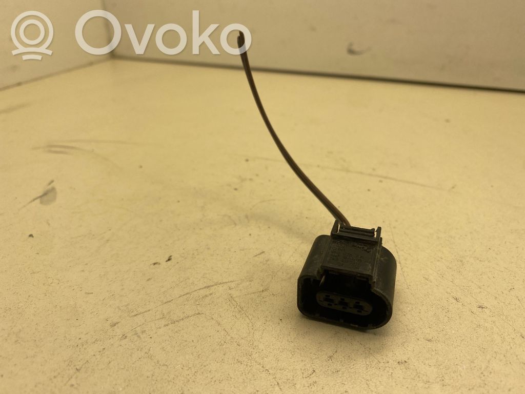 Inna wiązka przewodów / kabli   8K0973703,1570591,1670588