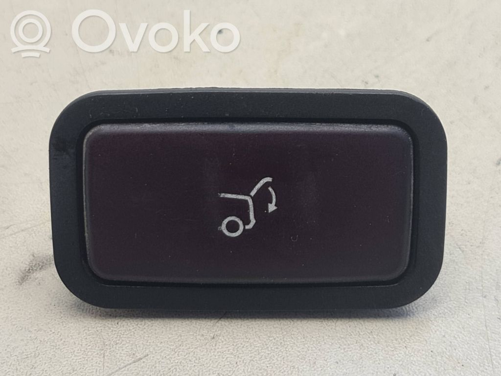 Tailgate/boot open switch button   2118219551