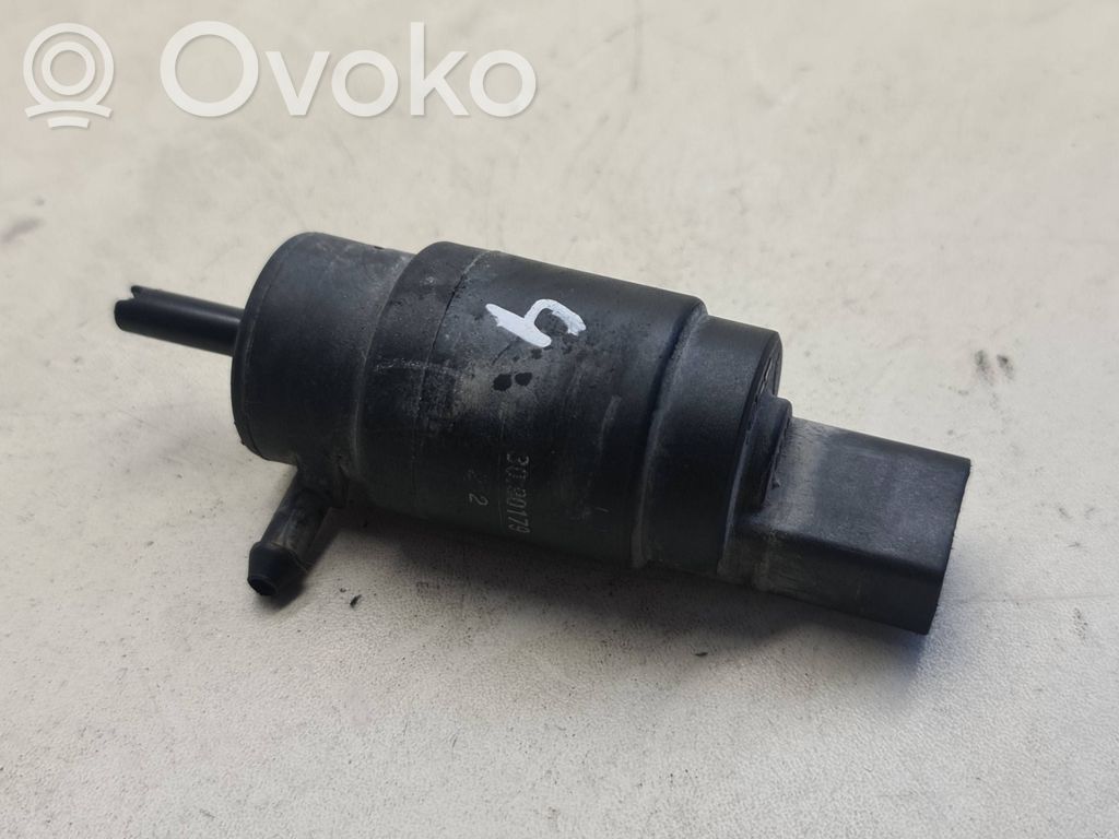 Mercedes-Benz E W211 Pumpe Scheibenwaschanlage 