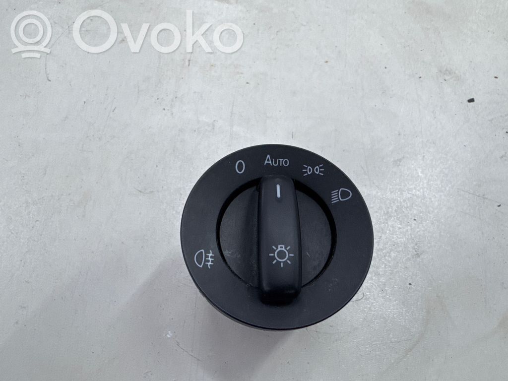 Volkswagen Caddy Light switch 