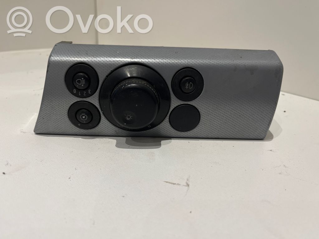 Opel Astra H Light switch 