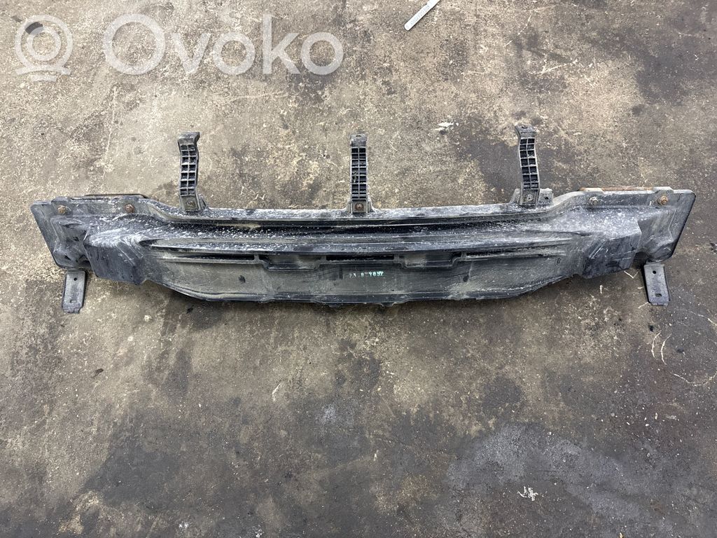 KIA Ceed Takapuskurin poikittaistuki 