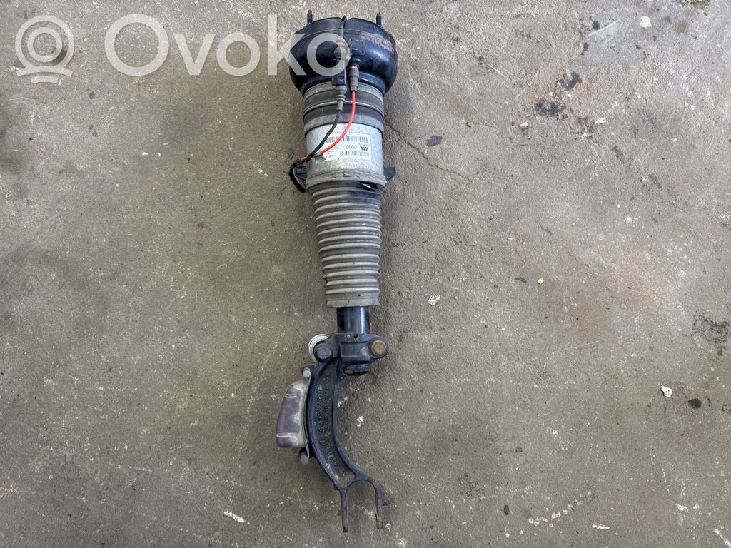 Audi A8 S8 D4 4H Przedni amortyzator zawieszenia pneumatycznego 