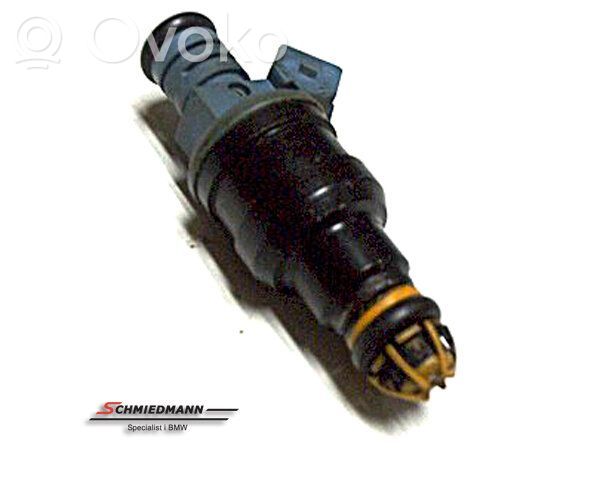 BMW 7 E32 Inyector de combustible 