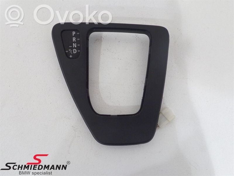 Gear selector   51167155643
