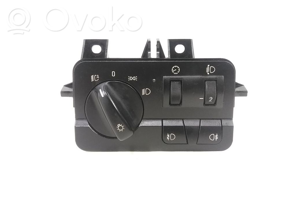 Light switch   61319133017