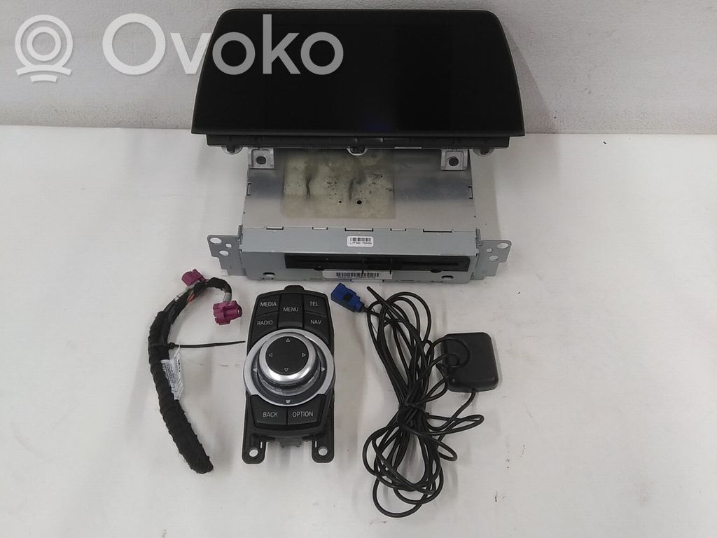 BMW 3 F30 F35 F31 Panel / Radioodtwarzacz CD/DVD/GPS 