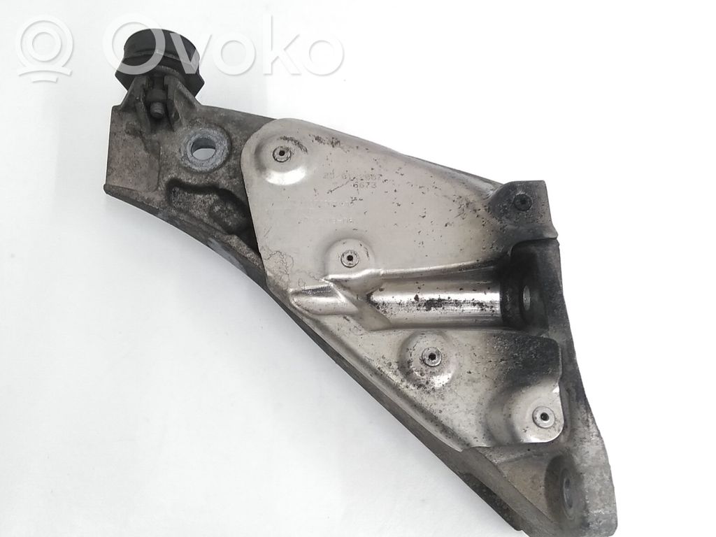 BMW X5 E70 Engine mount bracket 