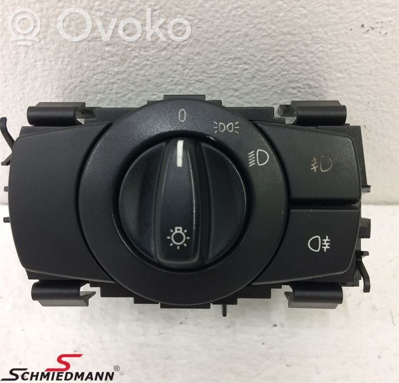 Lukturu slēdzis   61316932798