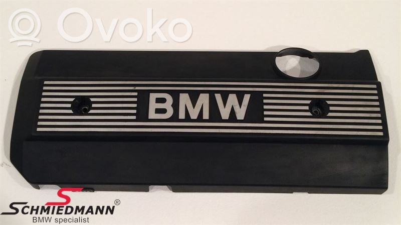 BMW 5 E39 Rocker cam cover 