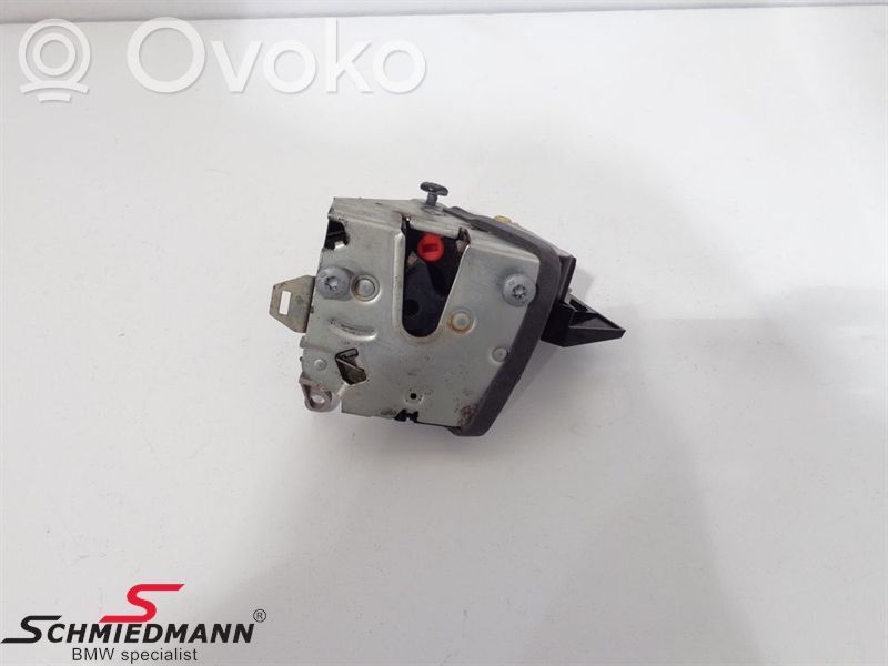Loading door lock   51228125672