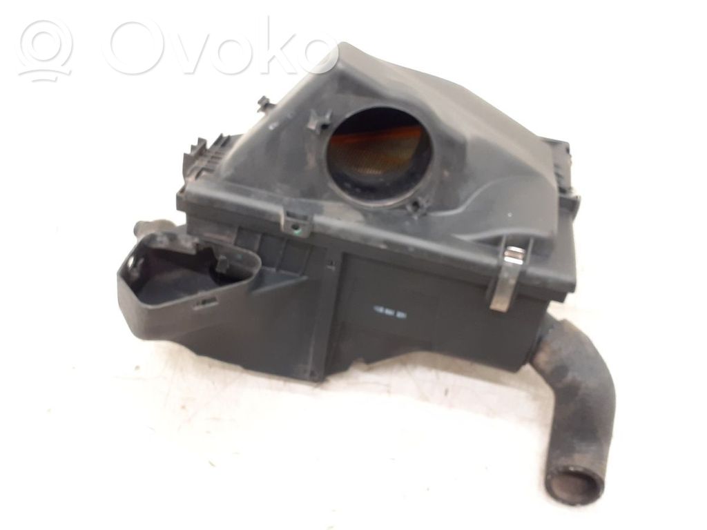 Air filter box   13718512600