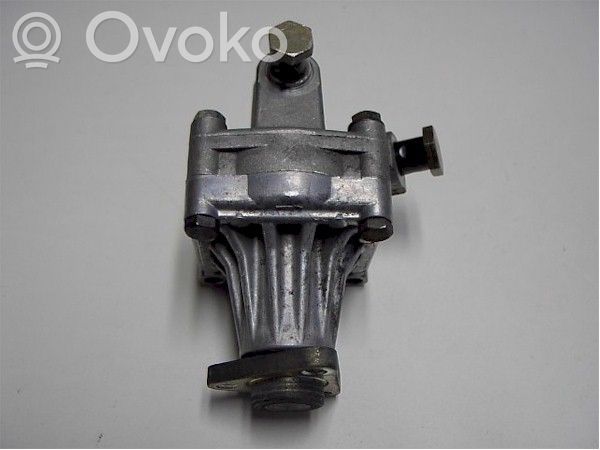 BMW 5 E34 Power steering pump 