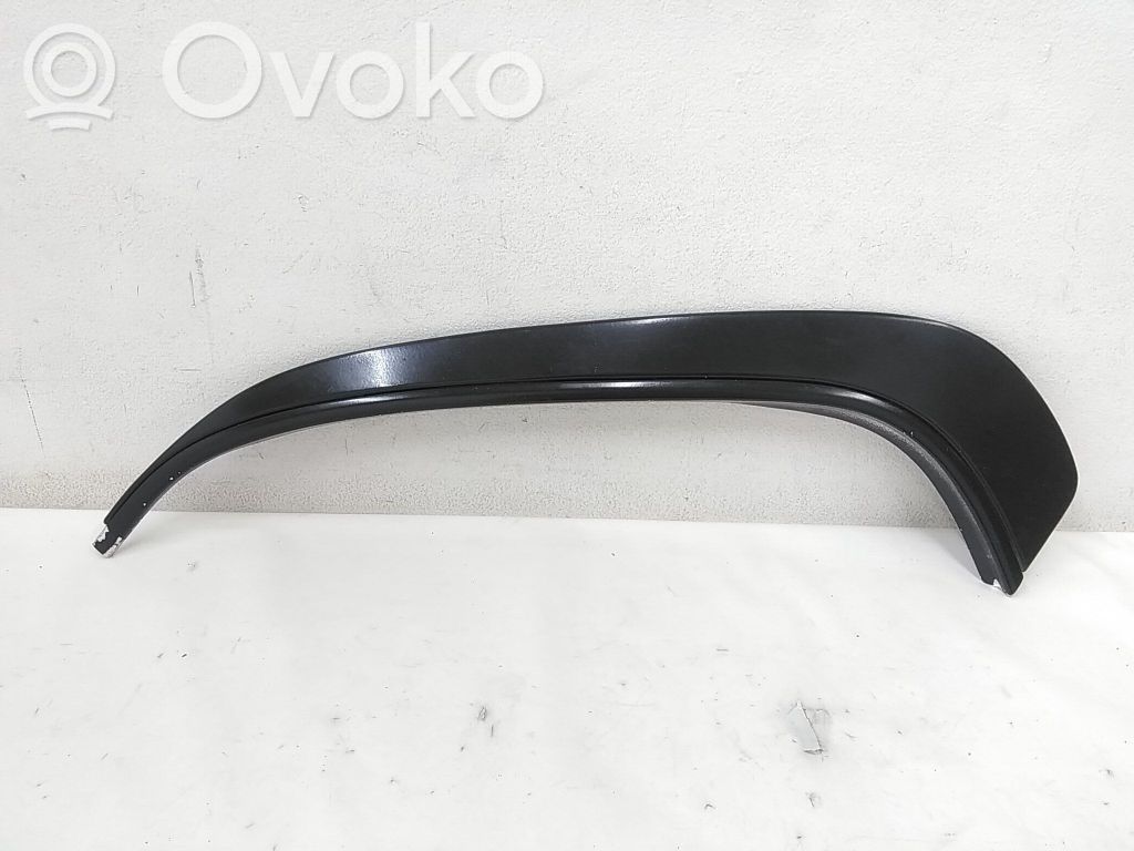 BMW 3 E30 Listwa dachowa 