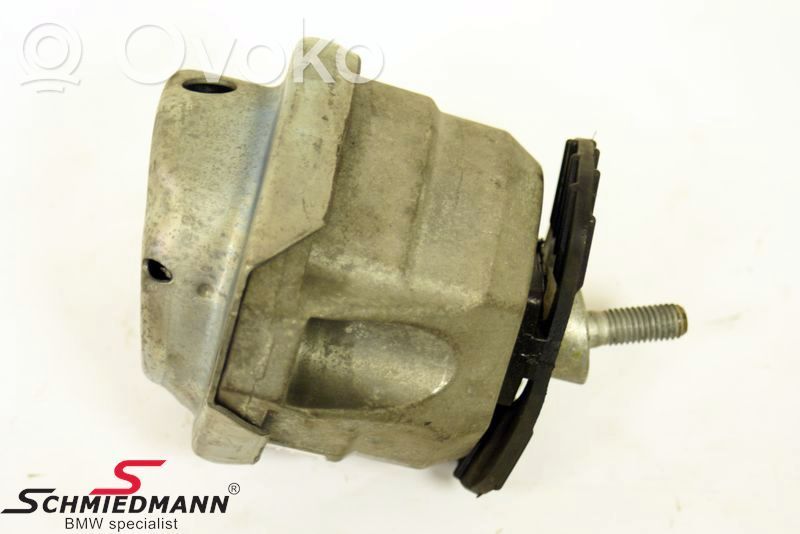 BMW 5 E60 E61 Dzinēja spilvens 