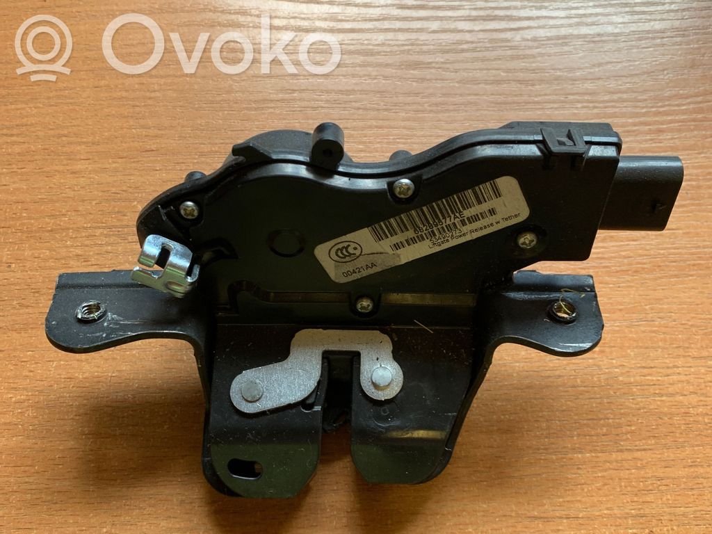 Jeep Compass Tailgate exterior lock 