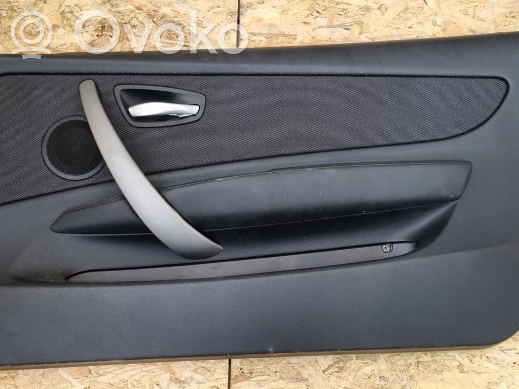 BMW 1 E82 E88 Priekšējo durvju apdare 