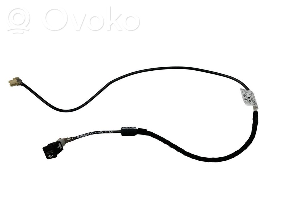 BMW 3 F30 F35 F31 Gniazdo / Złącze USB 